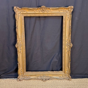marco dorado clásico 66x88