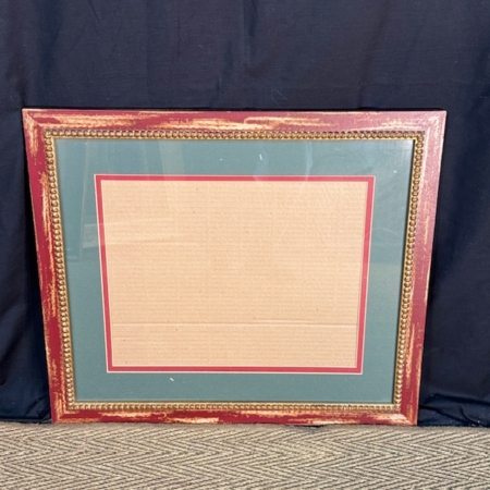 marco antiguo rojo desgastado